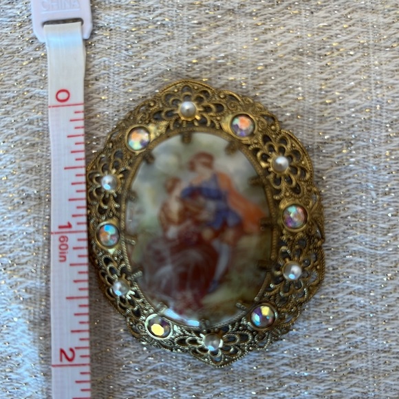 Vintage Hand Painted Gold Tone Brooch / Pin with Pearls and Crystals - Picture 8 of 8